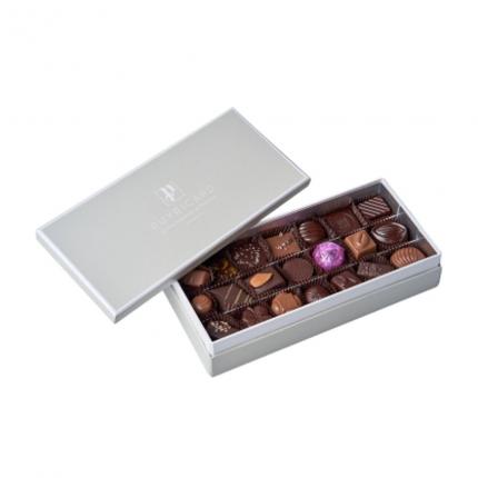 Coffret de chocolat multi-niveaux