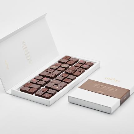 Coffret de 40 bonbons de chocolats noir