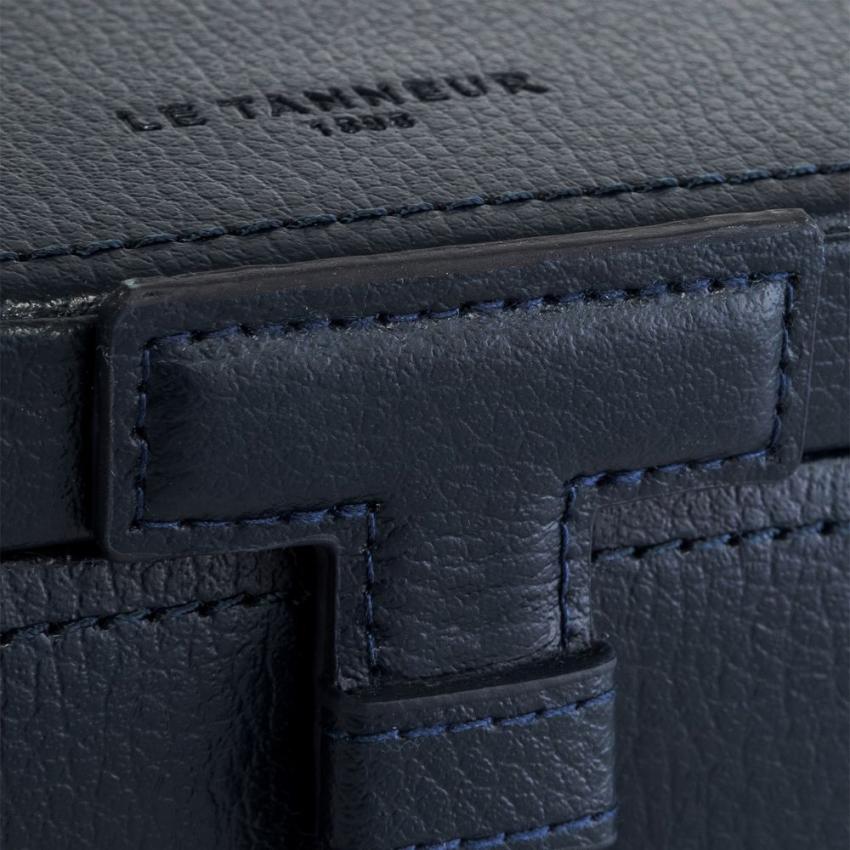 Coffret 8 montres en cuir